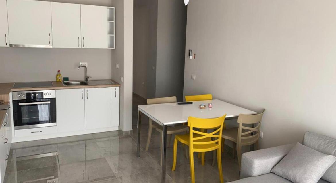 Emma'S Apartments Tirana Eksteriør billede