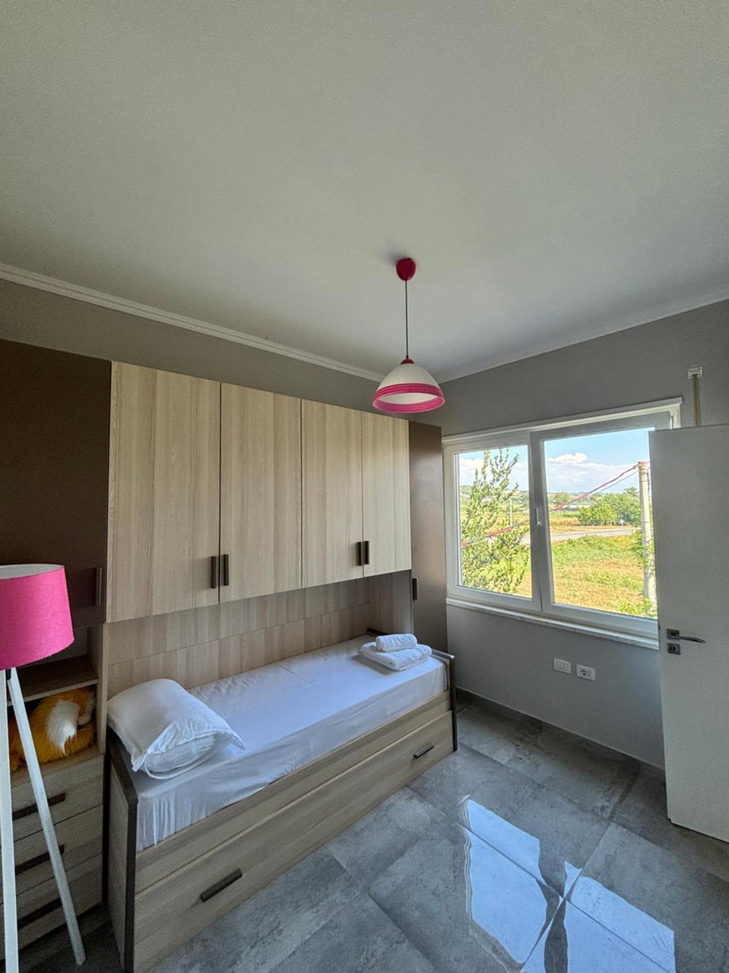 Emma'S Apartments Tirana Eksteriør billede